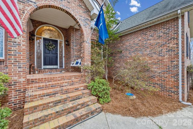 215 Ballard Court, Fort Mill, SC 29715