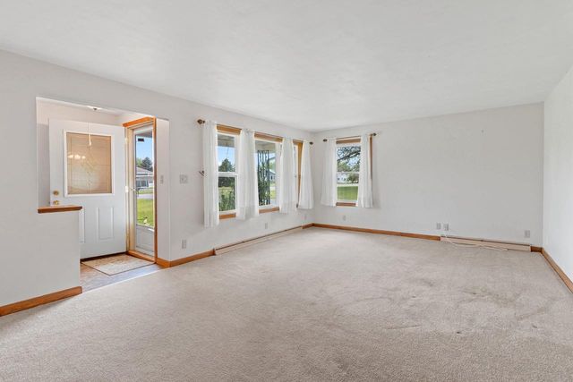 1731 OAKRIDGE PLACE, Neenah, WI 54956