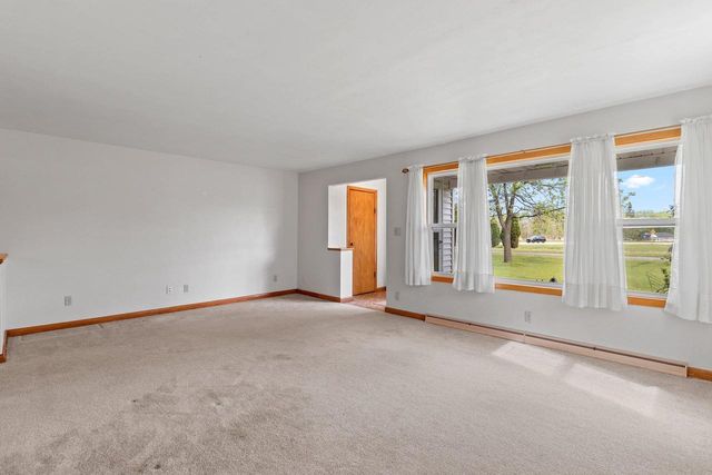 1731 OAKRIDGE PLACE, Neenah, WI 54956