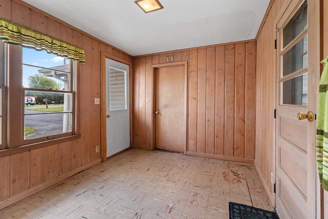 1731 OAKRIDGE PLACE, Neenah, WI 54956