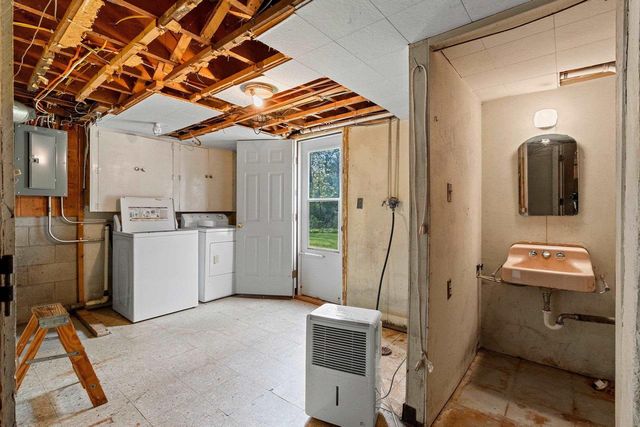 1731 OAKRIDGE PLACE, Neenah, WI 54956