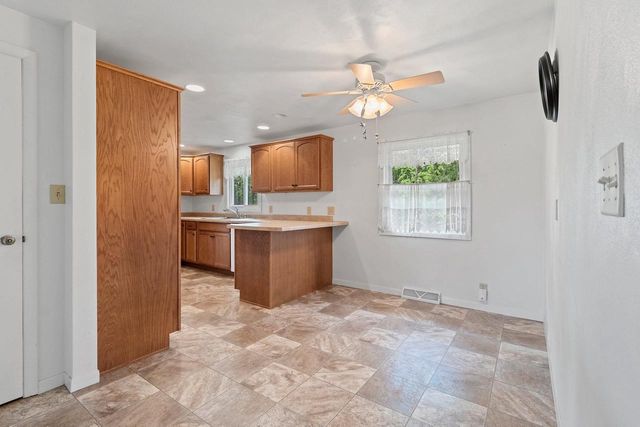 1731 OAKRIDGE PLACE, Neenah, WI 54956