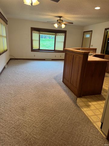 8600 Vann Road, Newburgh, IN 47630