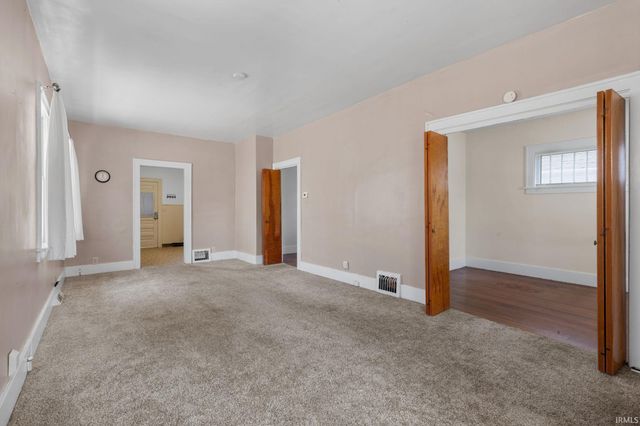 606 S Meade Street, South Bend, IN 46619