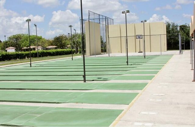 259 Sheffield K 259, West Palm Beach, FL 33417