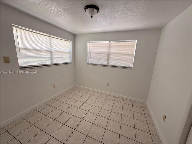 311 NE 57th St 311, Miami, FL 33137