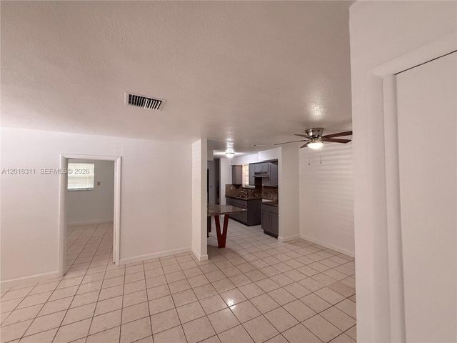311 NE 57th St 311, Miami, FL 33137