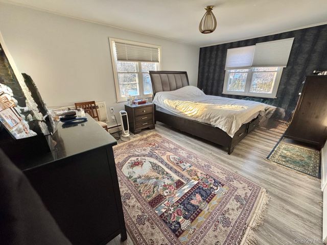 107 A Baker Hill Road, Great Neck, NY 11023