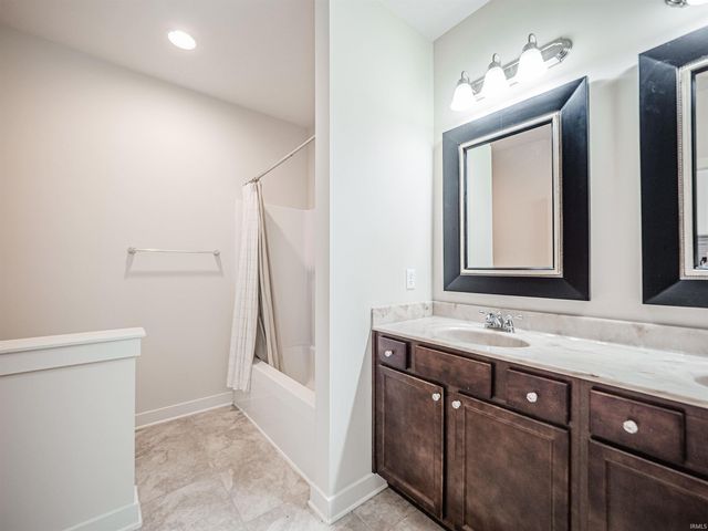 805 Criterion Way, Evansville, IN 47711