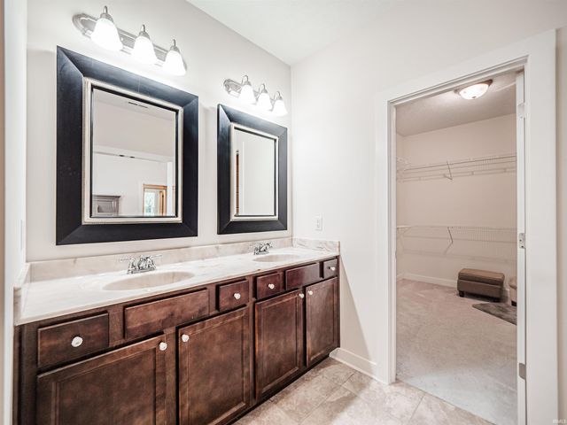 805 Criterion Way, Evansville, IN 47711