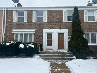 5249 W 64TH Place, Chicago, IL 60638