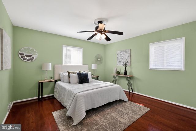 3164 PATRICK HENRY DR, Falls Church, VA 22044