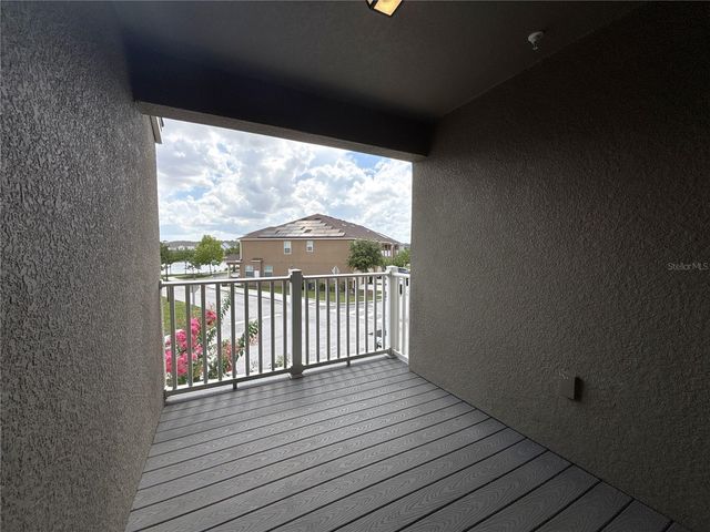 10009 EAGLE ROCK ALLEY, Orlando, FL 32832