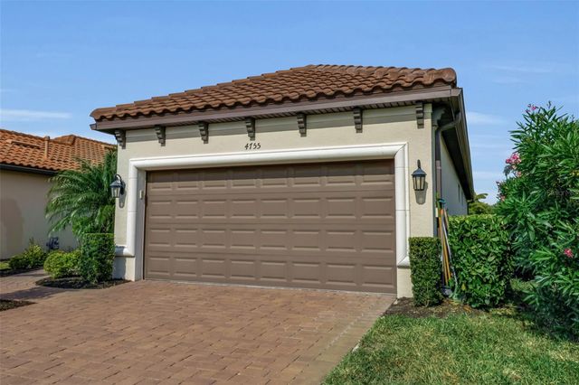 4755 MOTTA COURT, Bradenton, FL 34211