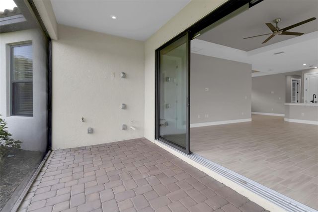 4755 MOTTA COURT, Bradenton, FL 34211