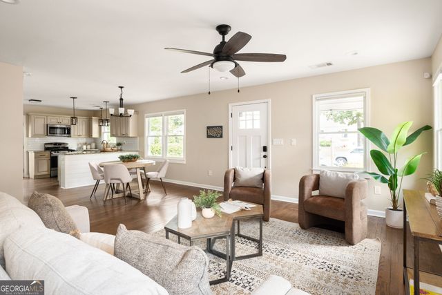 216 Sisson Avenue NE, Atlanta, GA 30317
