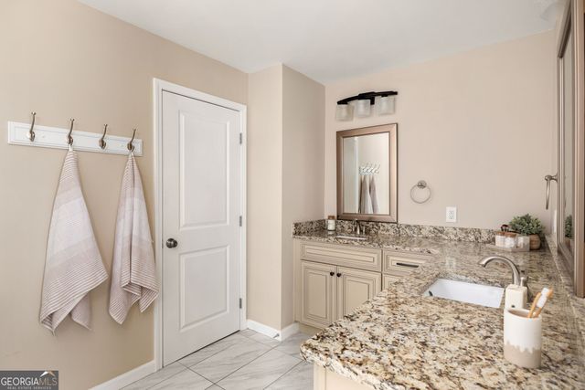 216 Sisson Avenue NE, Atlanta, GA 30317