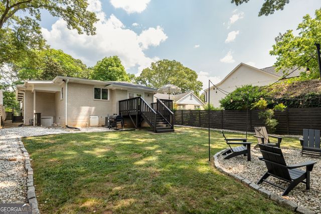 216 Sisson Avenue NE, Atlanta, GA 30317