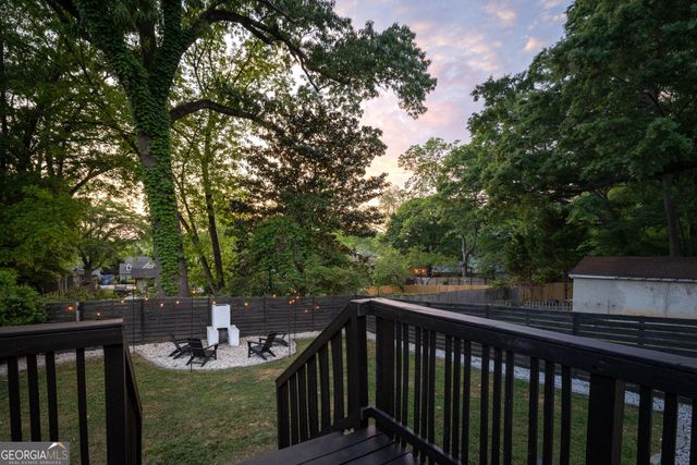 216 Sisson Avenue NE, Atlanta, GA 30317