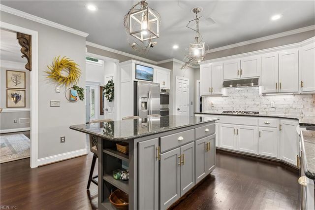 2421 Burnwether LN, Williamsburg, VA 23185