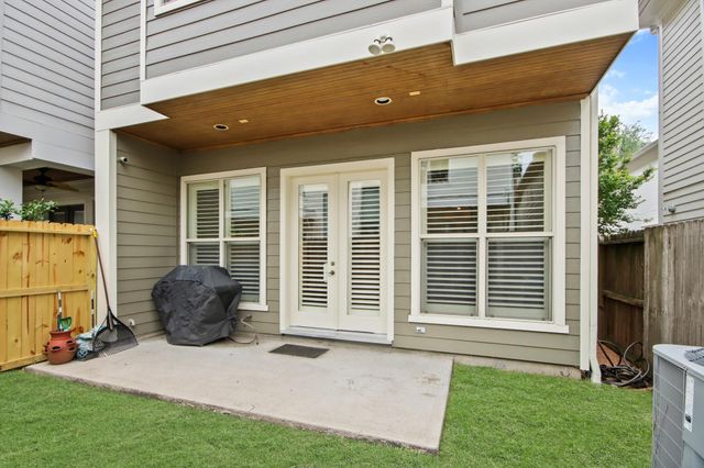 1520 Alexander Street, Houston, TX 77008