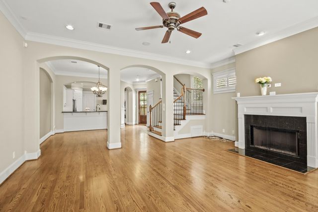 1520 Alexander Street, Houston, TX 77008