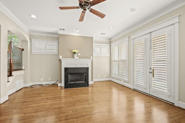 1520 Alexander Street, Houston, TX 77008