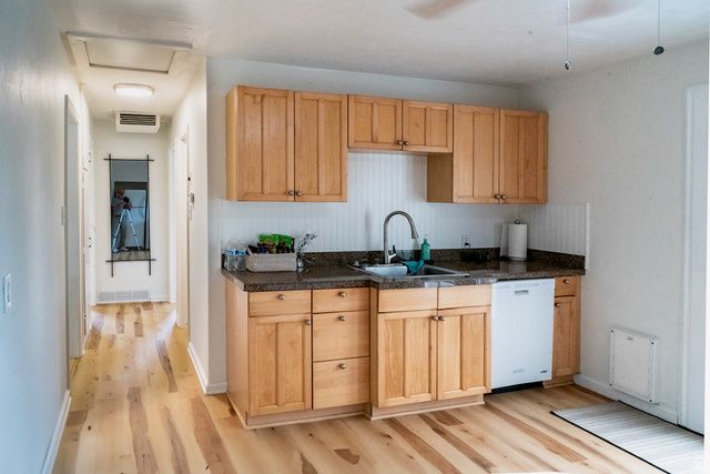 10 W VALLEY DR, Salt Lake City, UT 84107