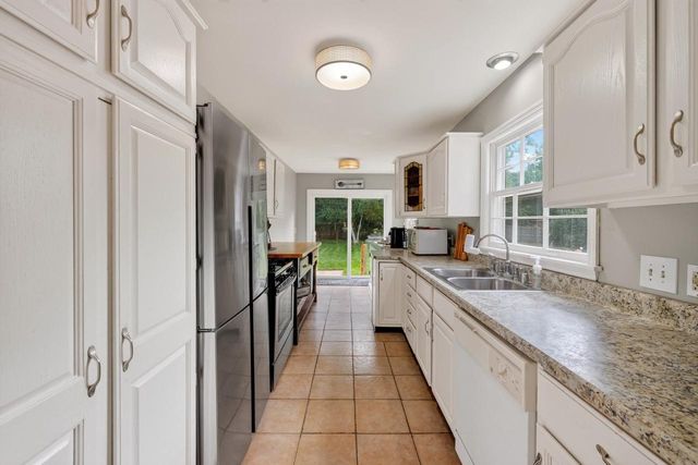9 Oxford Place, Madison, WI 53704