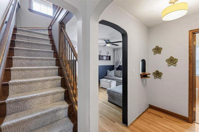 9 Oxford Place, Madison, WI 53704