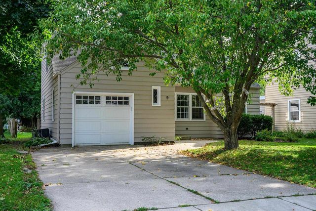 9 Oxford Place, Madison, WI 53704