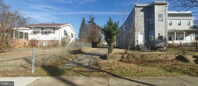 4410 DOUGLAS ST NE, Washington, DC 20019