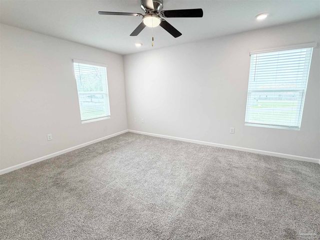 5720 Blackhorse Cir, Pensacola, FL 32526