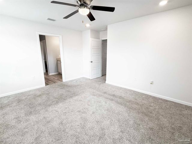 5720 Blackhorse Cir, Pensacola, FL 32526