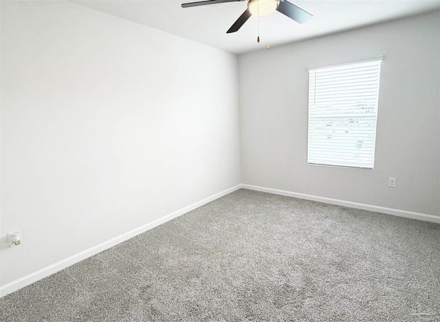 5720 Blackhorse Cir, Pensacola, FL 32526