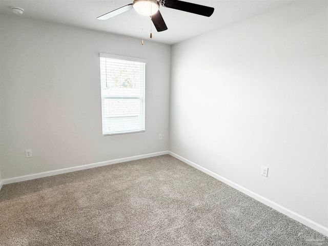 5720 Blackhorse Cir, Pensacola, FL 32526