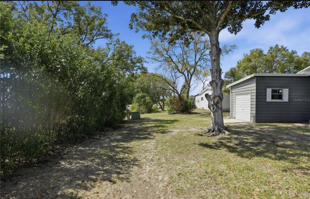 8060 STOCKHOLM STREET, Brooksville, FL 34613