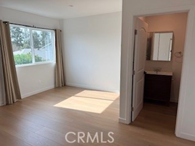 18906 Lassen St, Northridge, CA 91324