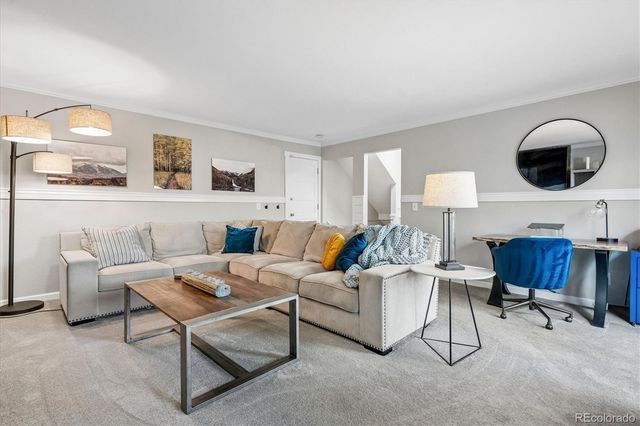 8414 S Woody Way, Highlands Ranch, CO 80126