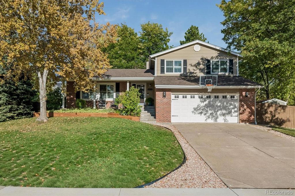 8414 S Woody Way, Highlands Ranch, CO 80126
