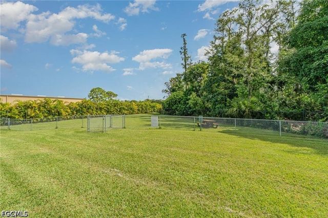 3630 Pine Oak CIR 105, Fort Myers, FL 33916