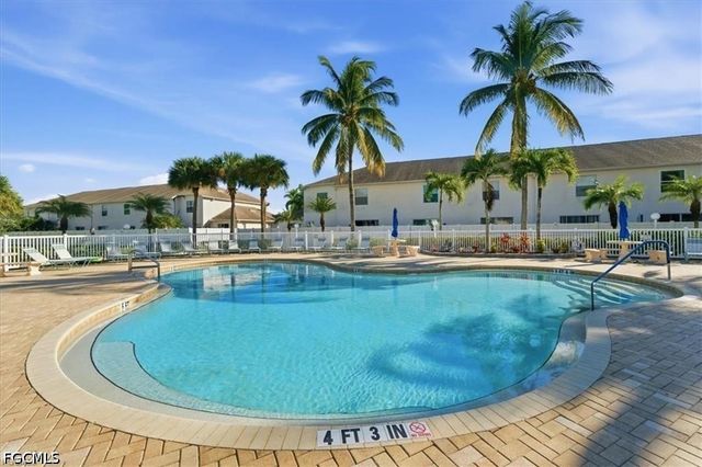 3630 Pine Oak CIR 105, Fort Myers, FL 33916