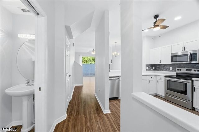 3630 Pine Oak CIR 105, Fort Myers, FL 33916