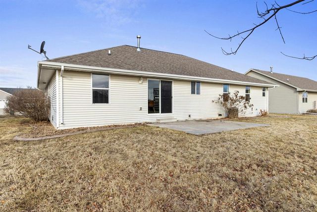 2135 W MELCORN CIRCLE, De Pere, WI 54115
