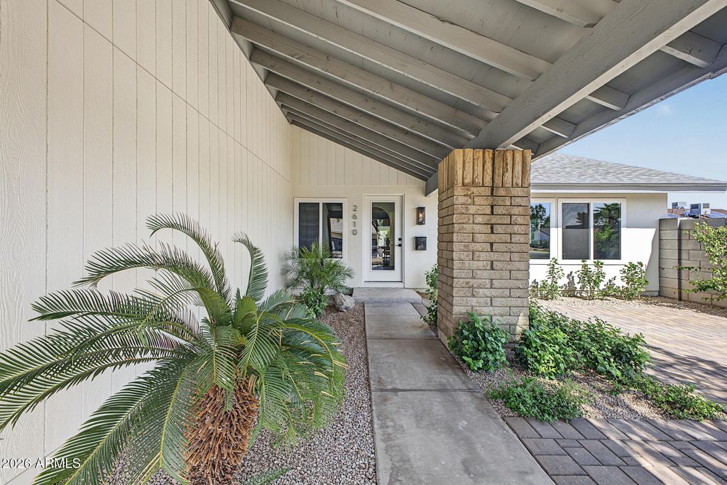 2610 E SYLVIA Street, Phoenix, AZ 85032 — photo 5