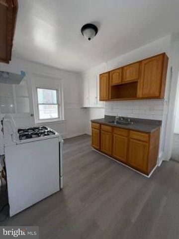 321-00 E PRICE ST, Philadelphia, PA 19144
