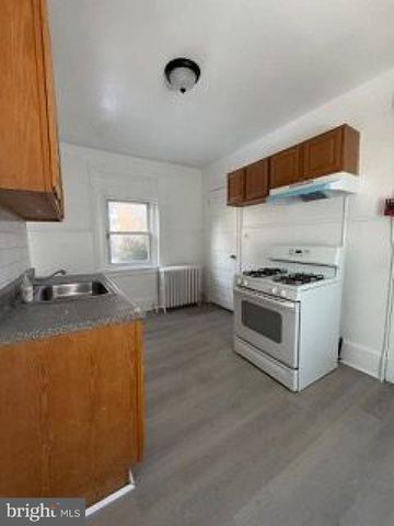 321-00 E PRICE ST, Philadelphia, PA 19144