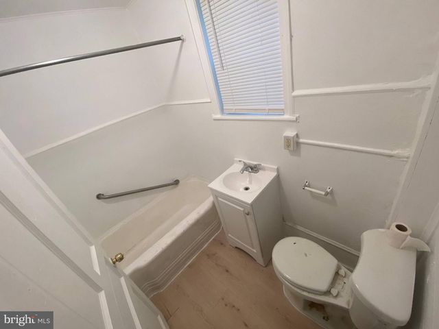 321-00 E PRICE ST, Philadelphia, PA 19144