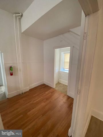 321-00 E PRICE ST, Philadelphia, PA 19144