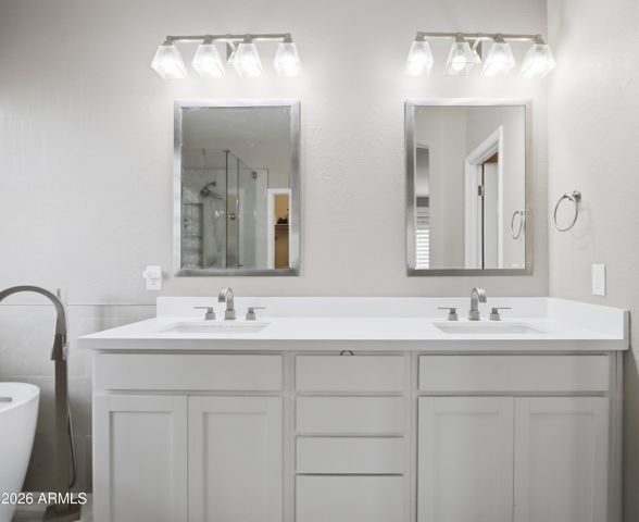 7595 W TIERRA BUENA Lane, Peoria, AZ 85382